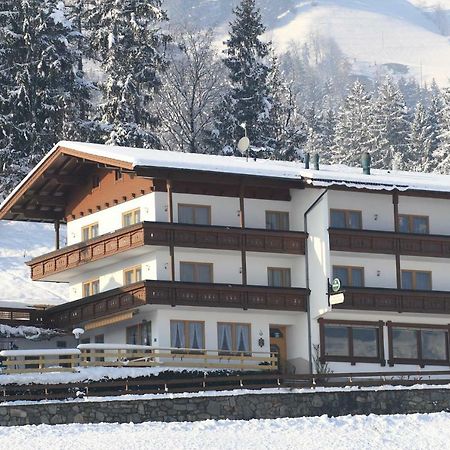 Hotel Pension Eichenhof Ried im Zillertal Exterior photo