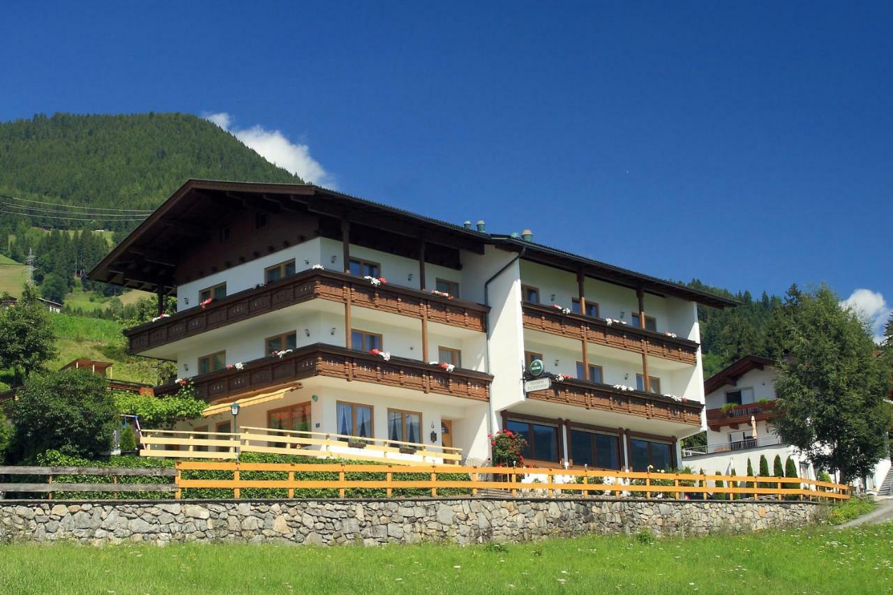 Hotel Pension Eichenhof Ried im Zillertal Exterior photo