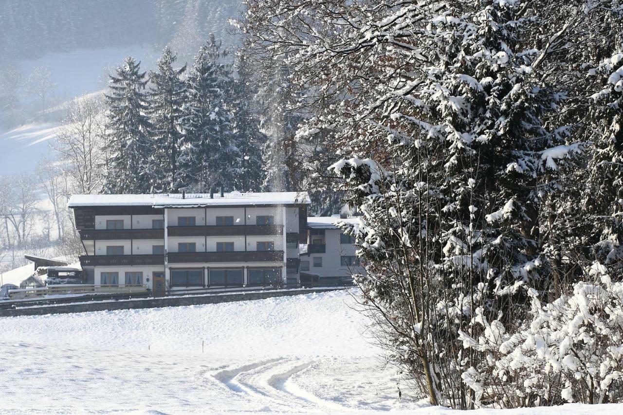 Hotel Pension Eichenhof Ried im Zillertal Exterior photo